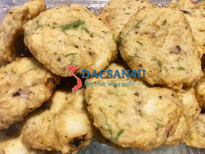 Chả cá măng chiên để bảo quản