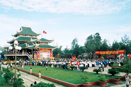 Đền thờ cụ Nguyễn Đình Chiễu - Du lịch Bến Tre